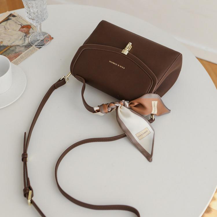 Nappa-Grain Flap Shoulder Bag CJ113