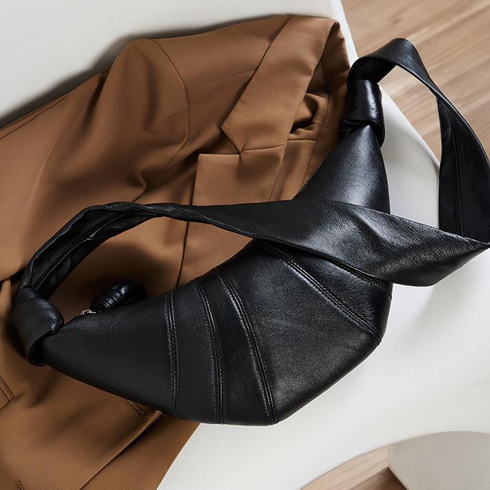 Noëlle Soft Lambskin Crescent Shoulder Bag NC42