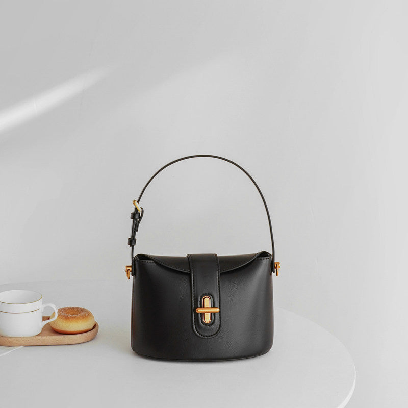 Noelle Soft Leather Shoulder Bag NB46