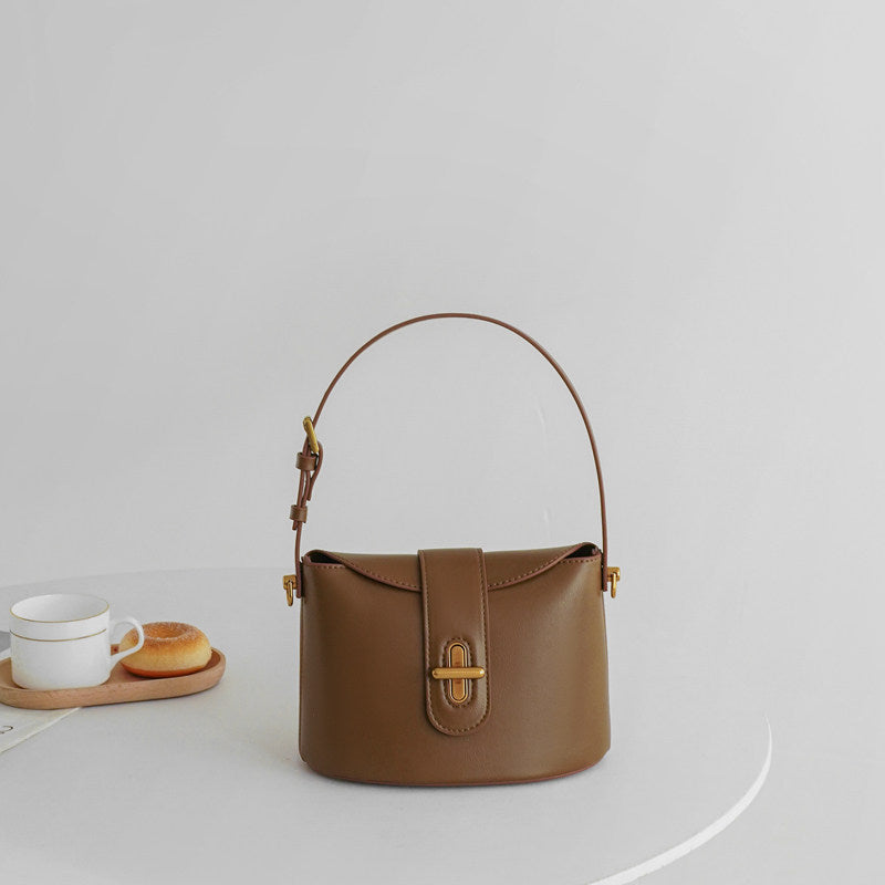 Noelle Soft Leather Shoulder Bag NB46