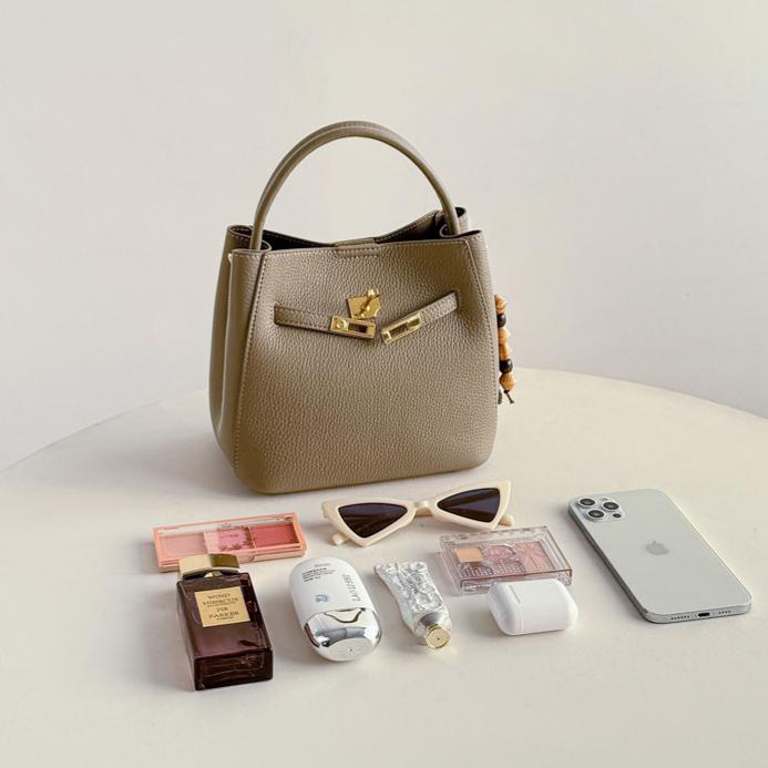 Noir Belle Mini Bucket Bag HU006
