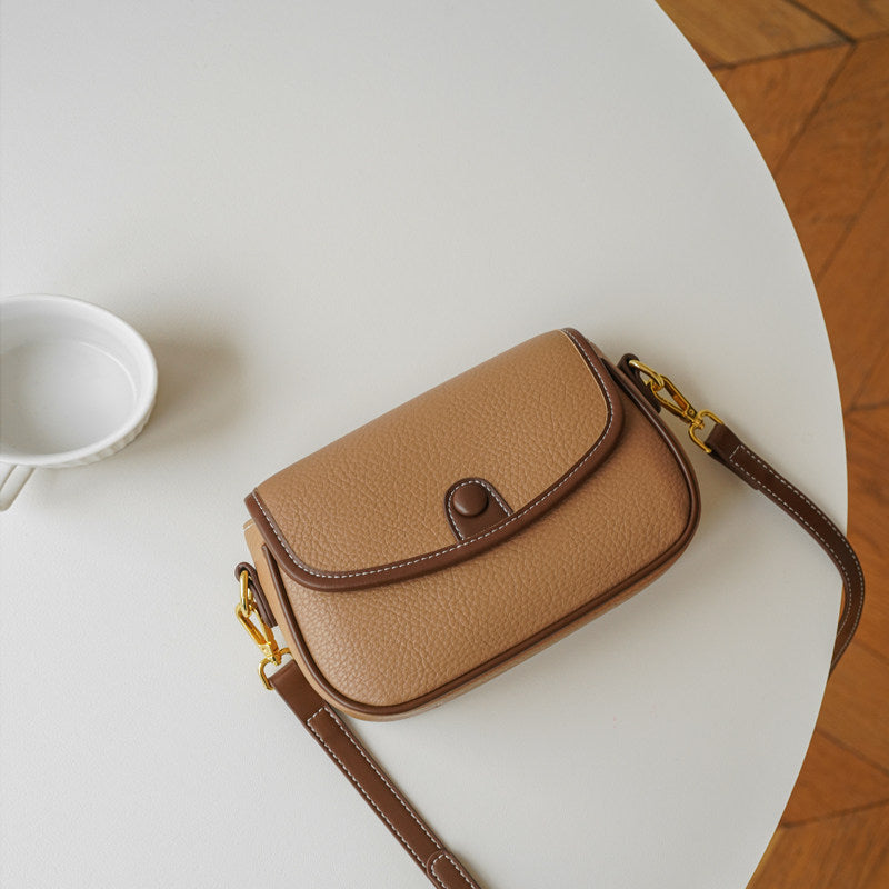 Séraphine Contrast-Trim Vegan Leather Shoulder Bag SV22