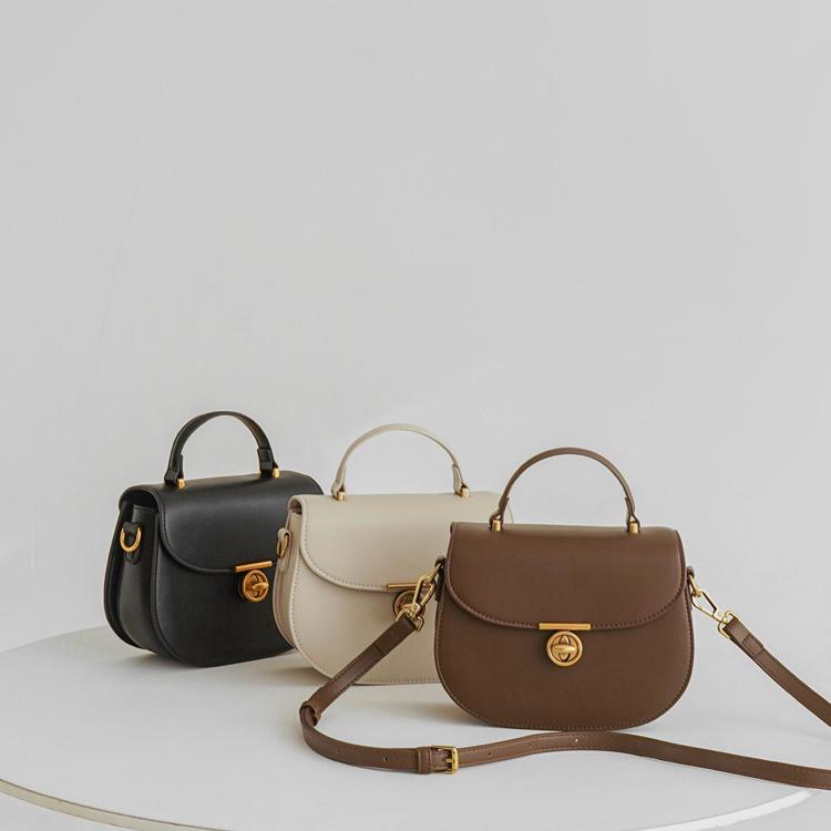 Solène Noir Mini Top Handle Bag CW45