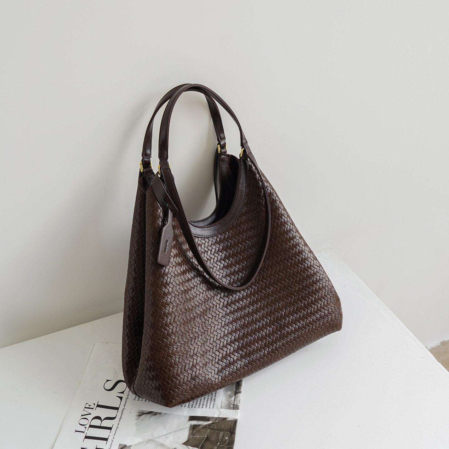 Noémie Woven Tote Bag WT32